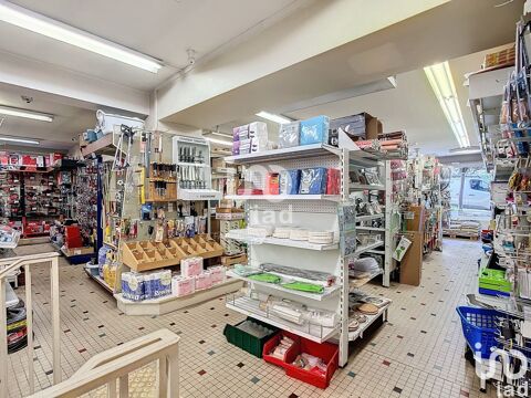 Vente Boutique/Local commercial 550 m&sup2; 200000 82160 Caylus