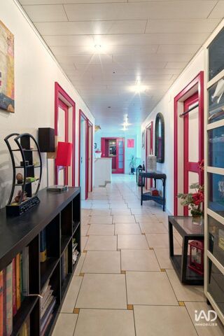  Maison � vendre 9 pi�ces 360 m�
