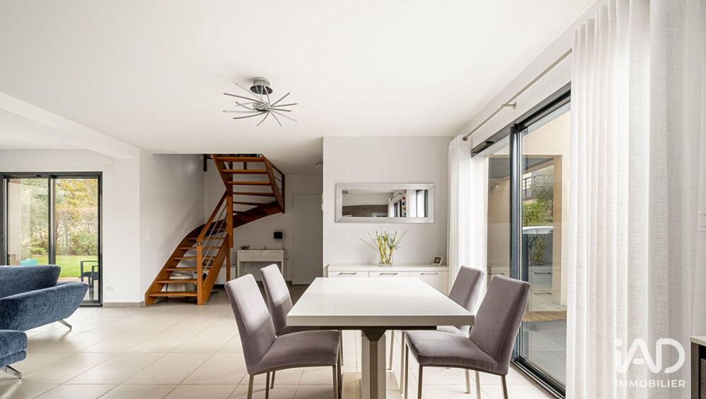  vendre  Maison Saint-Priest (69800)