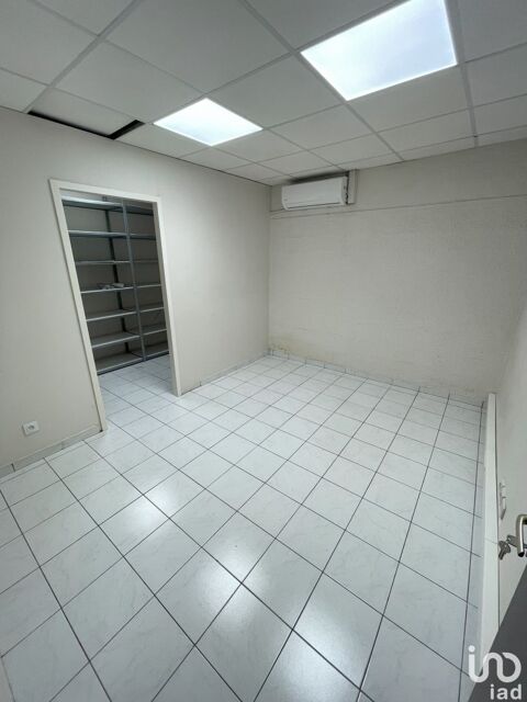 Location Bureaux 17 m&sup2; 575 97122 Baie-mahault