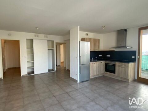   Location Appartement 3 pi�ces Appartement - 3 pi�ce(s) - 67 m�