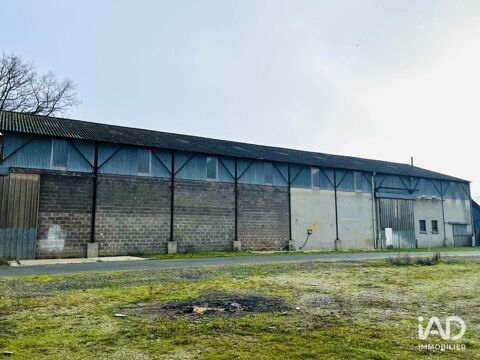 Location Surface diverse 3 000 m&sup2; 2400 49070 Beaucouz�