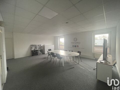 Location Bureaux 82 m&sup2; 1562 35136 Saint-jacques-de-la-lande