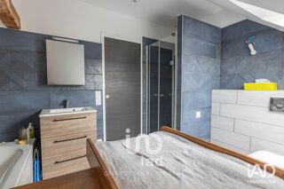  Maison � vendre 4 pi�ces 218 m�