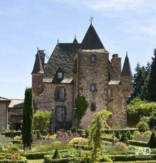  Propri�t�/ch�teau � vendre 15 + pi�ces 700 m�
