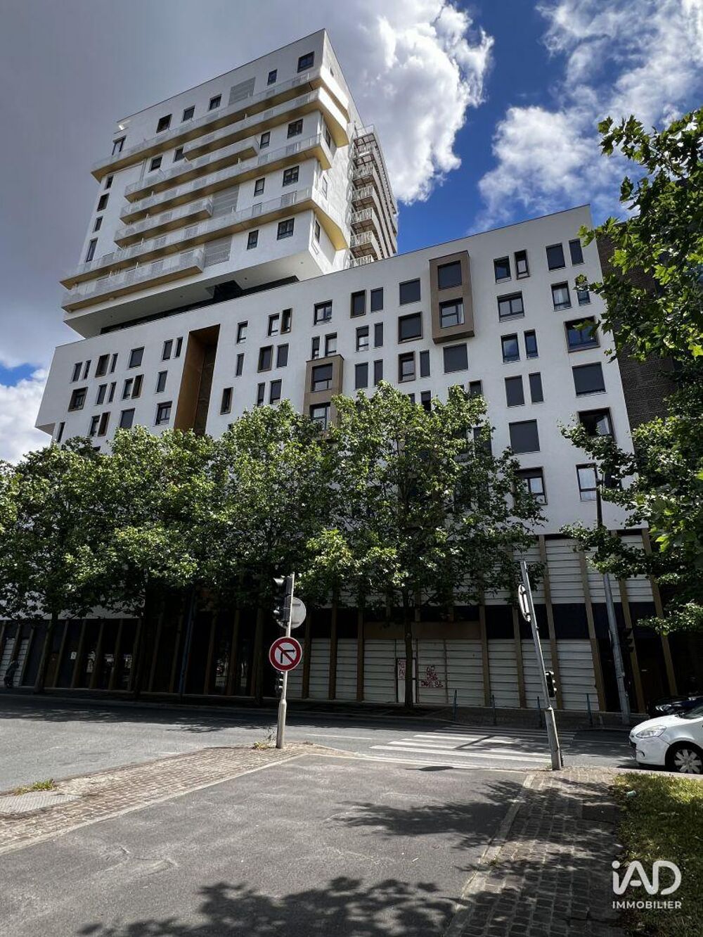   Location Local d'activit�s 968 m&sup2; 