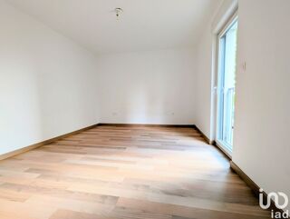  Appartement  louer 4 pices 79 m