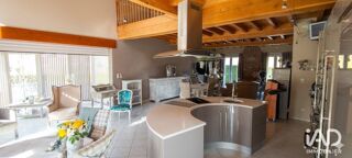  Maison � vendre 4 pi�ces 220 m�