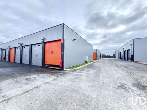 Location Hangar 28 m&sup2; 468 77144 Chalifert