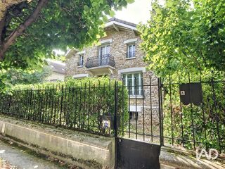  Maison � louer 6 pi�ces 135 m�