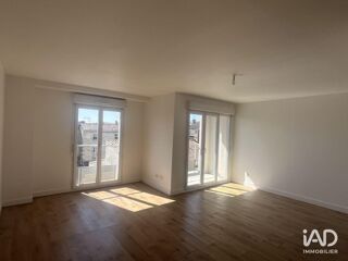  Appartement � louer 3 pi�ces 79 m�