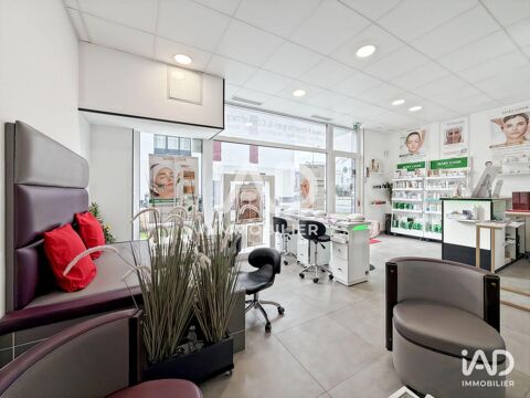 Vente Boutique/Local commercial 61 m&sup2; 158000 77144 Mont�vrain