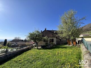  Maison  vendre 6 pices 237 m