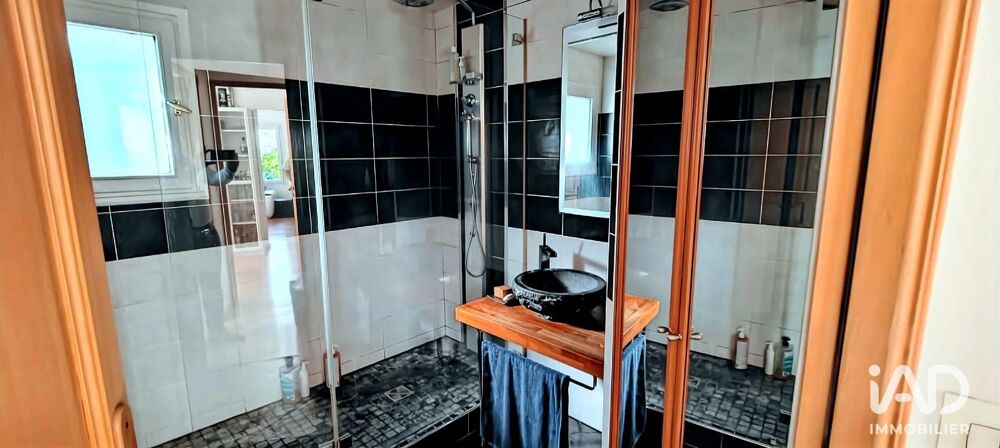 � vendre  Maison Montigny-le-Bretonneux (78180)