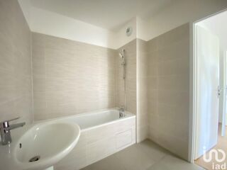  Appartement � vendre 3 pi�ces 63 m�