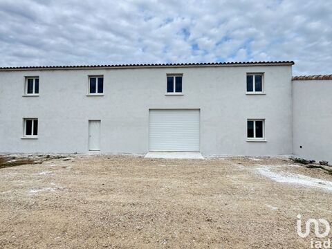 Location Local d'activités 220 m&sup2; 1350 30800 Saint-gilles