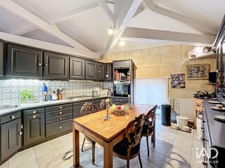  Maison � vendre 9 pi�ces 320 m�