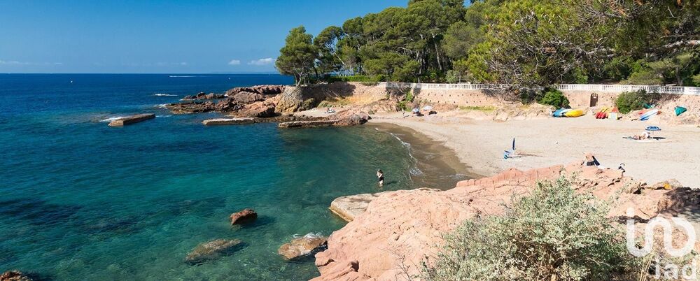 � vendre  Appartement Saint-Rapha�l (83700)