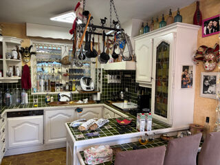  Propri�t�/ch�teau � vendre 11 pi�ces 631 m�