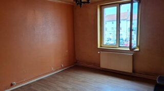  Immeuble à vendre 3 pièces 160 m²