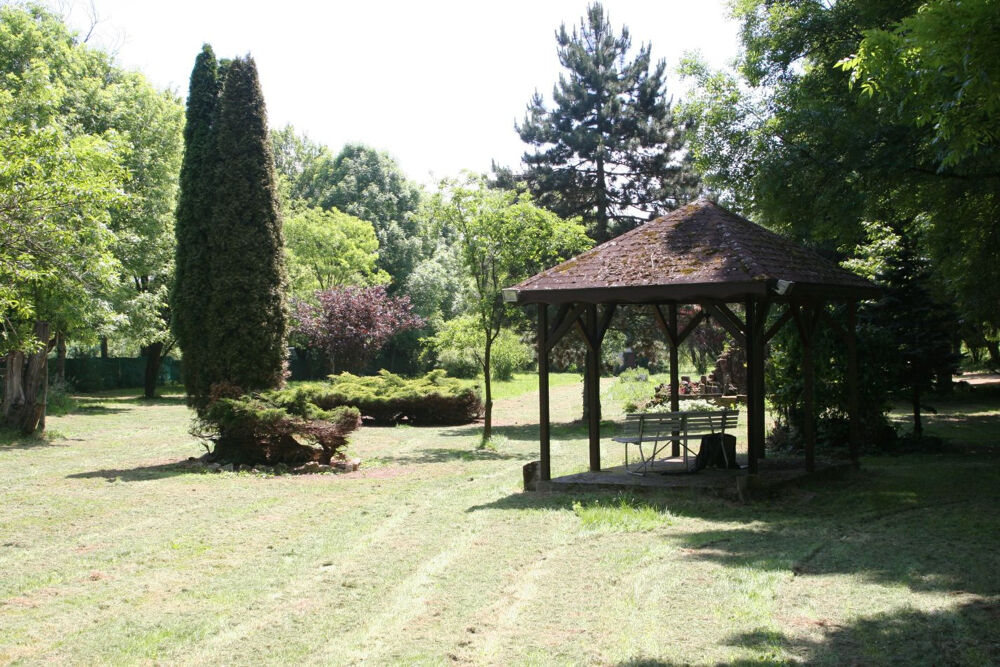 Vente Propriété/Château Belle propriété à vendre   Tanconville (54)   15 446 m2 de terrain Blamont