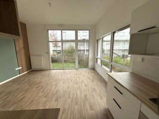  Appartement � vendre 4 pi�ces 79 m�