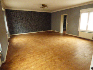  Immeuble à vendre 8 pièces 220 m²