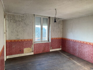  Immeuble à vendre 15 + pièces 800 m²