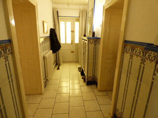  Maison  vendre 9 pices 320 m