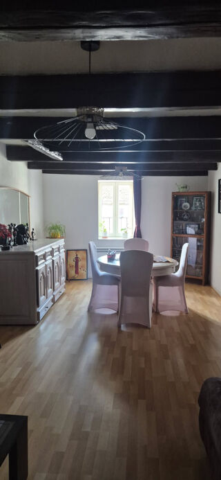  Immeuble � vendre 10 pi�ces 319 m�