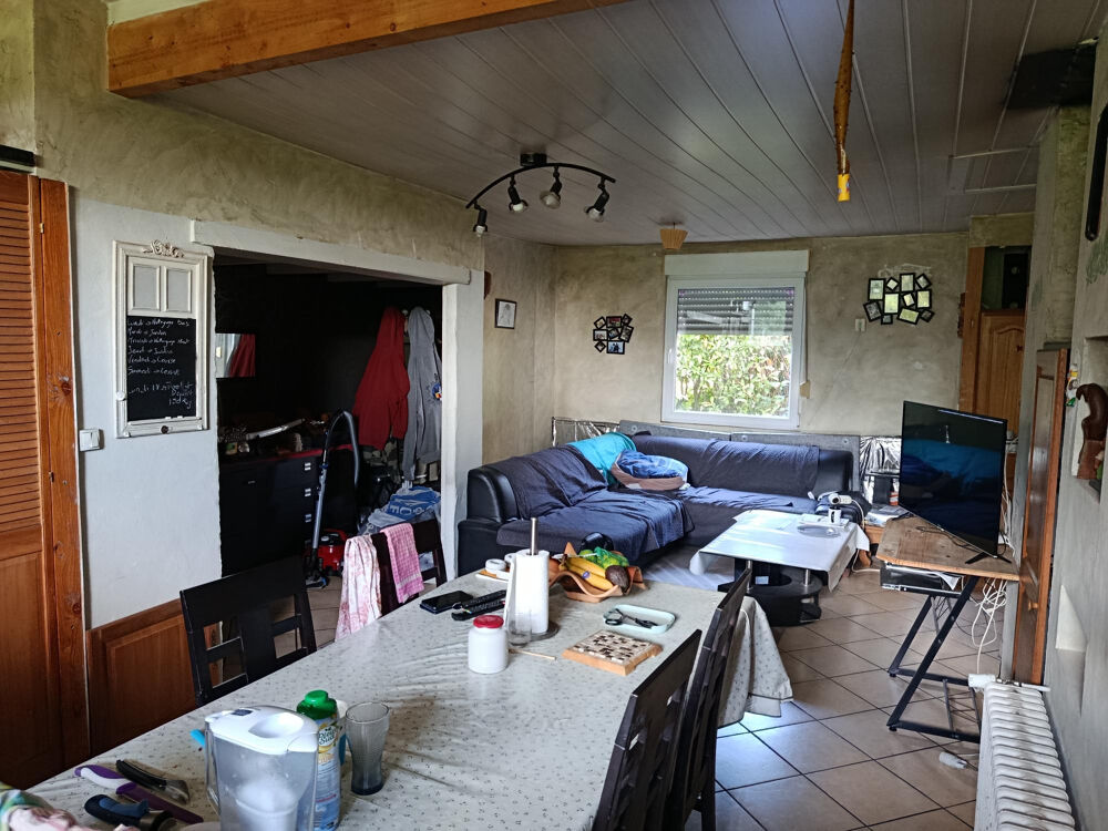Vente Maison Maison avec terrain et 2 garages Maizieres les vic
