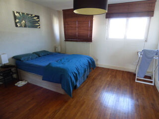  Immeuble � vendre 425 m�