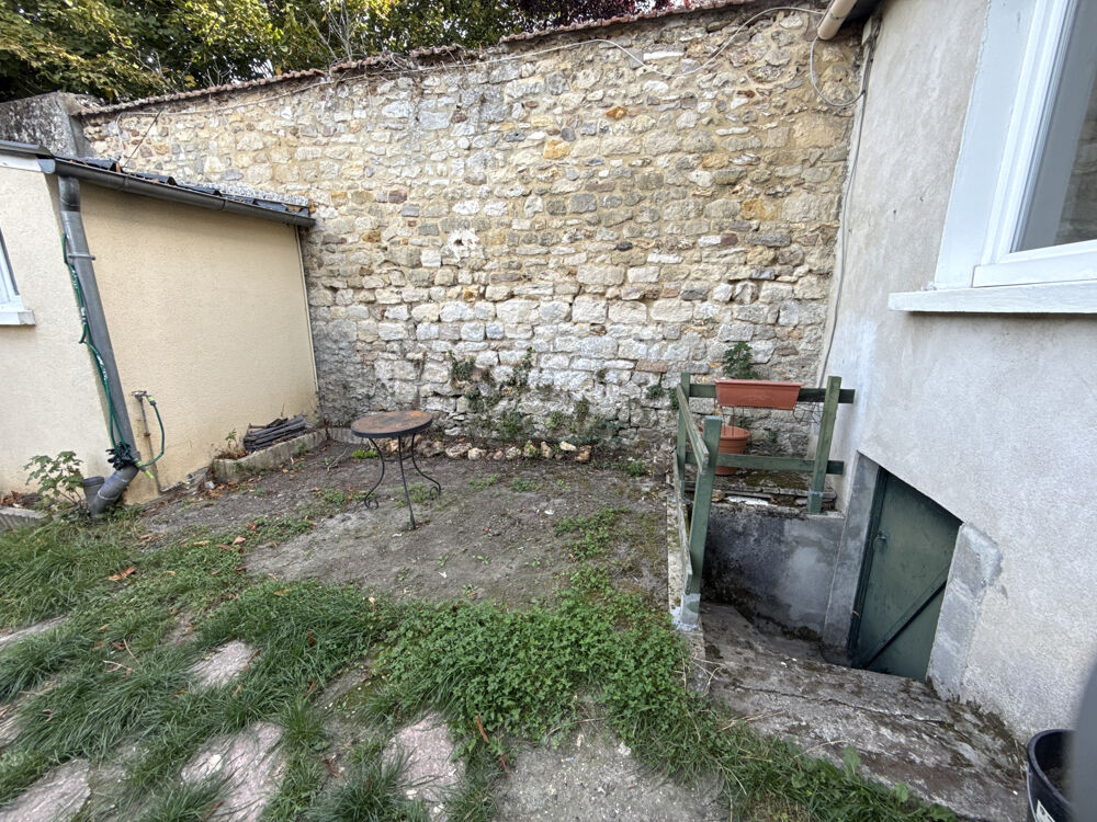 Vente Maison Marines centre : vends maison plain pieds 40m2 Marines
