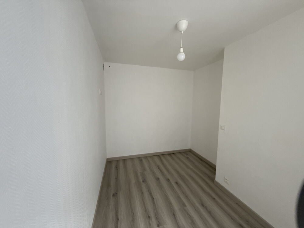Vente Maison Marines centre : vends maison plain pieds 40m2 Marines