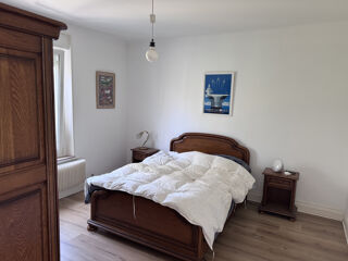  Maison à louer 6 pièces 126 m²