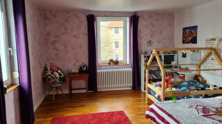  Maison � vendre 9 pi�ces 280 m�