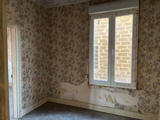  Immeuble � vendre 15 + pi�ces 700 m�