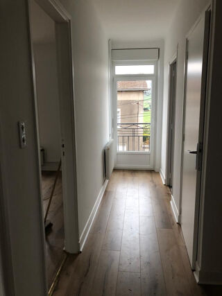  Maison à louer 6 pièces 126 m²