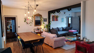  Maison  vendre 9 pices 280 m