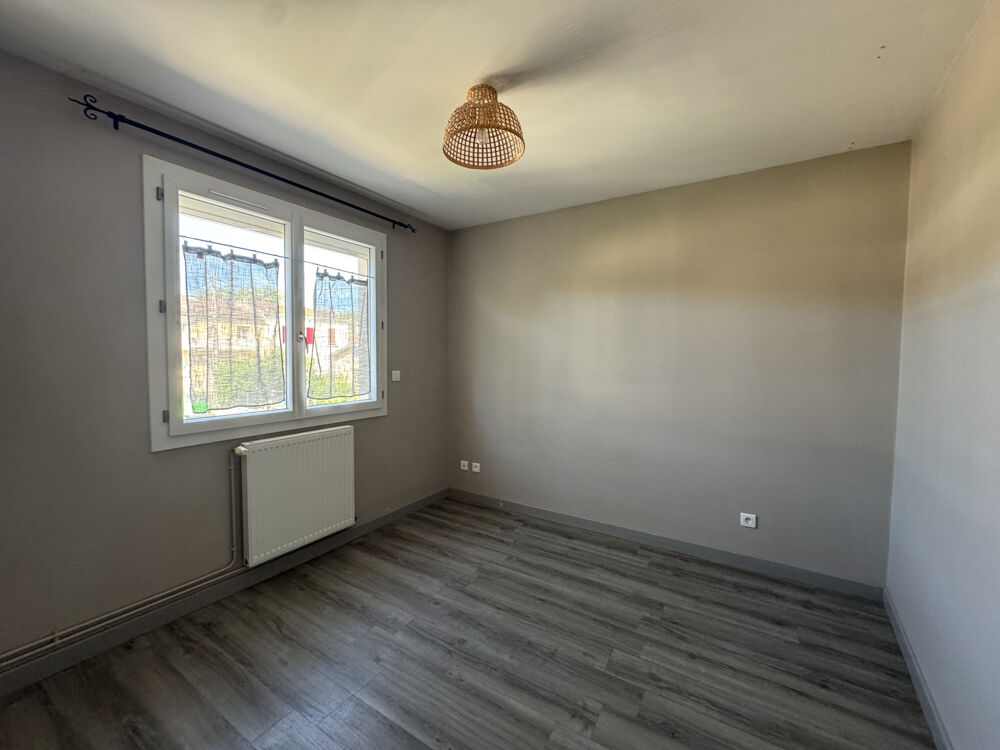 CASTRES GRAND APPARTEMENT T2