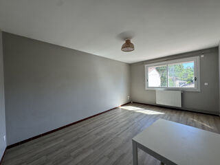  Appartement à louer 2 pièces 47 m²