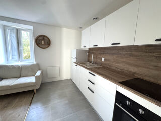  Appartement à louer 2 pièces 25 m²