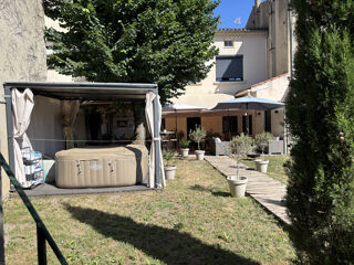  Maison à vendre 8 pièces 196 m²