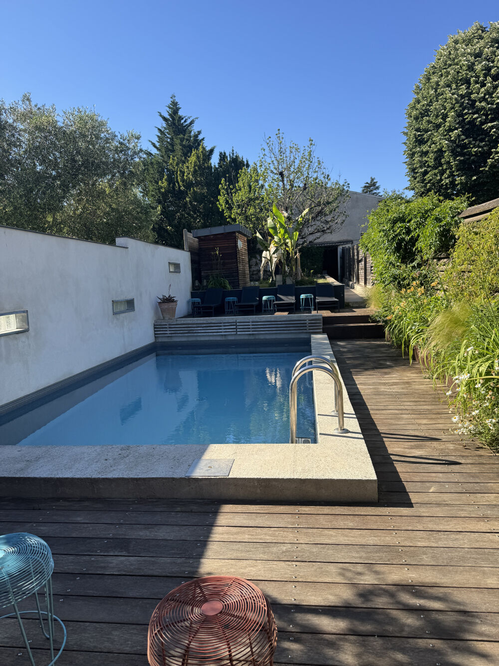 BELLE MAISON DE VILLAGE AVEC PISCINE