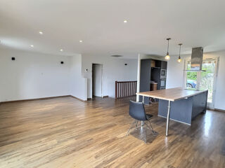  Maison � vendre 6 pi�ces 166 m�