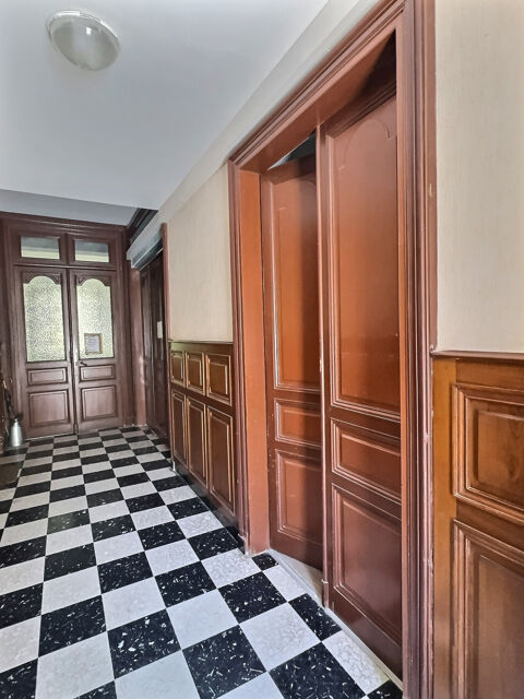 LOCAL PROFESSIONNEL CENTRE VILLE DE CASTRES 340 81100 Castres