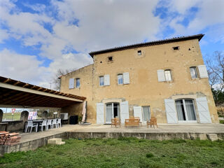  Maison � vendre 8 pi�ces 270 m�