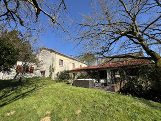  Propri�t�/ch�teau � vendre 7 pi�ces 200 m�