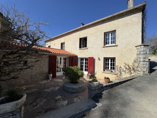  Propri�t�/ch�teau � vendre 7 pi�ces 200 m�