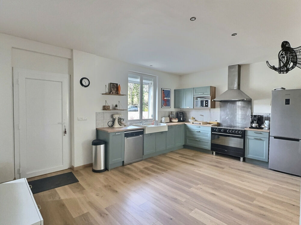 MAISON RÉNOVÉE AVEC JARDIN ET GARAGE